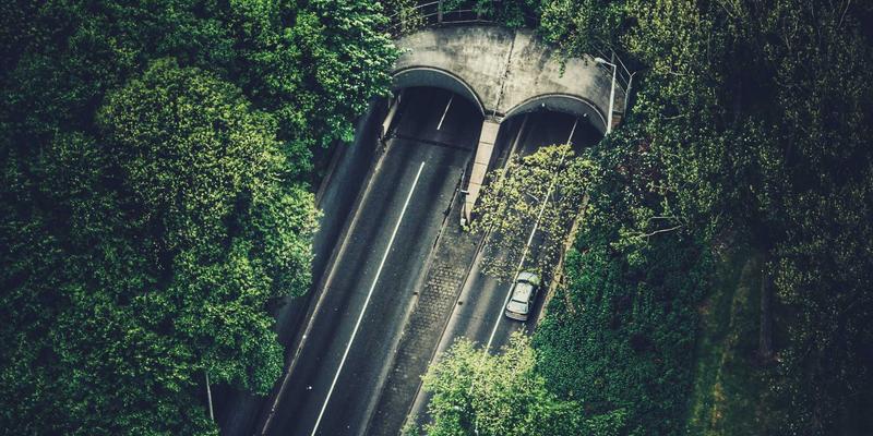 超越边界防御:企业实施零信任网络架构(ZTNA)的实战指南与资源宝库